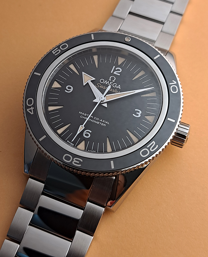 Omega Seamaster Professional Master Co-Axial Wristwatch Ref. 233.30.41.21.01.001